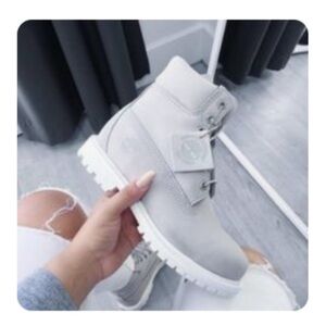 Timberland | Icon Grey Premium Boot White Sole Women’s 7